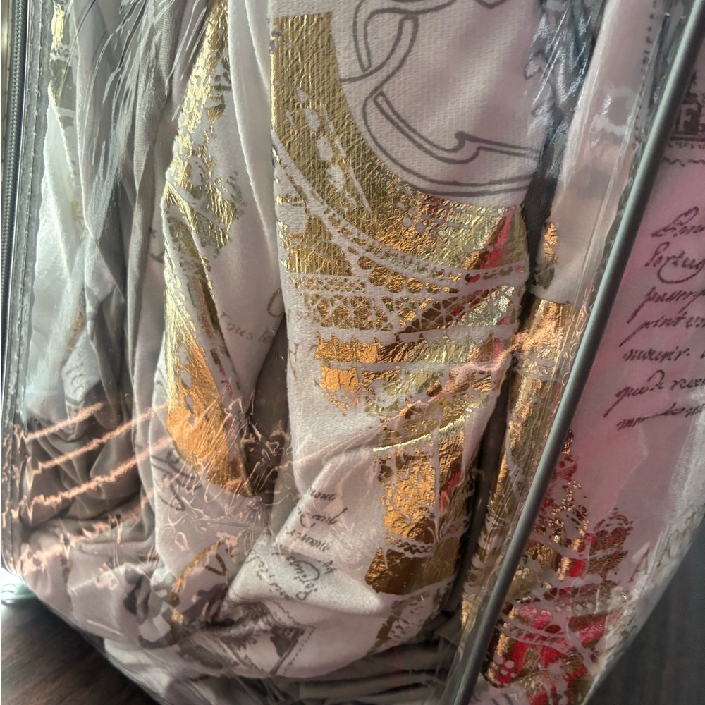 Paris comforter set - Picture 9 of 16